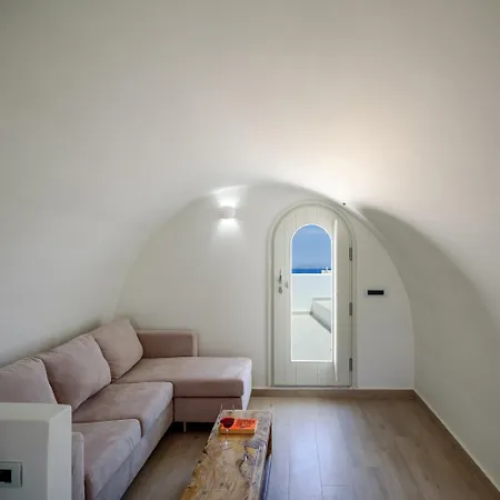 Ak Oia (Santorini)