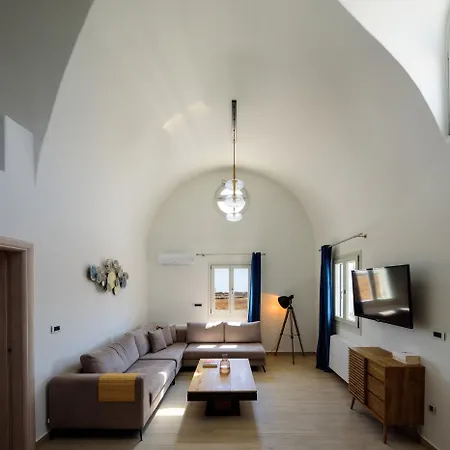 Villa Ak *